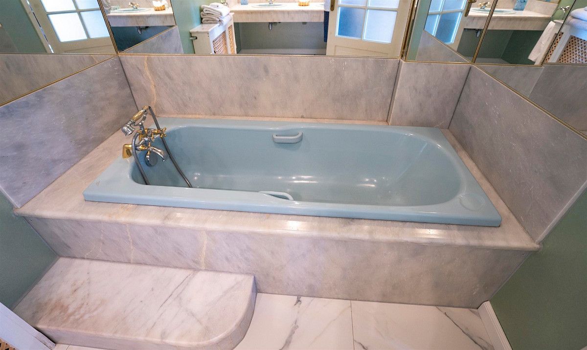 villa-zarik-210610-042455_0001