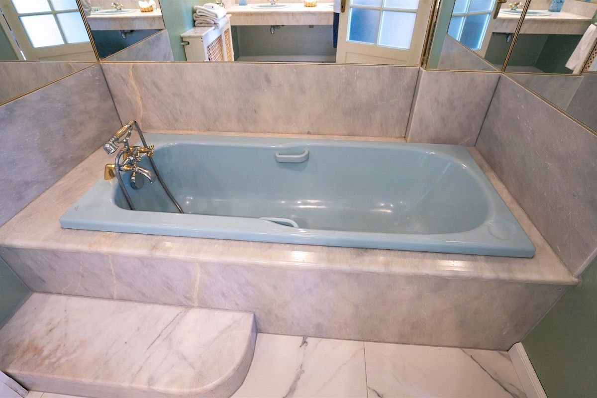 villa-zarik-210610-042455_0001