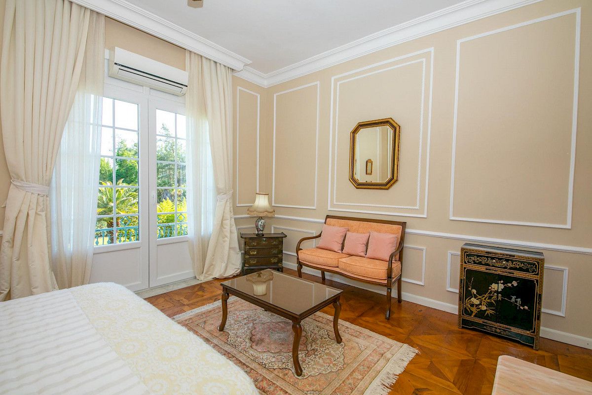 villa-zarik-210610-042455_0003